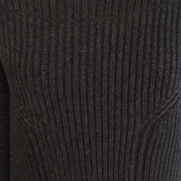 Jil Sander Gray Wool Cashmere Ribbed Embellished Pullover Sweater EUC Sz 10 Soft - Picture 4 of 12